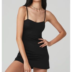 ALO COURTSIDE TENNIS DRESS NEW WITH TAGS SIZE MEDIUM